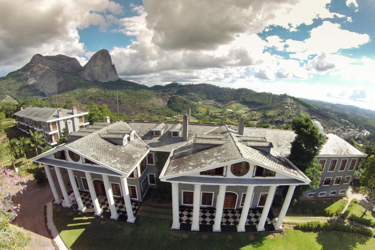 Aroso Paco Hotel Pedra Azul  Exteriér fotografie Aerial view of the hotel
